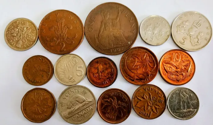 Moedas da Inglaterra, Canadá e Oceania