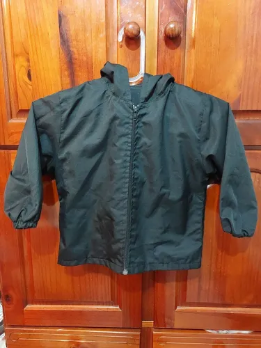 Casaco Infantil - Tamanho M infantil - Preto