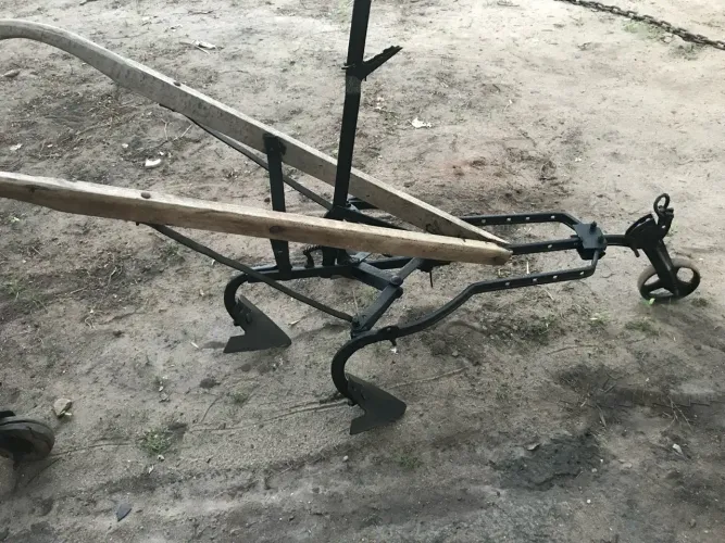 Arado Antigo para Agricultura