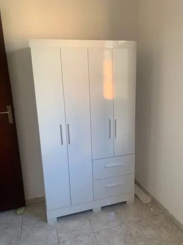 Guarda roupa 4 portas 
