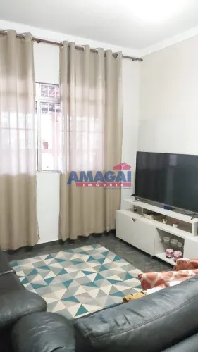 Casa à venda em Jacareí no bairro jardim paraíso