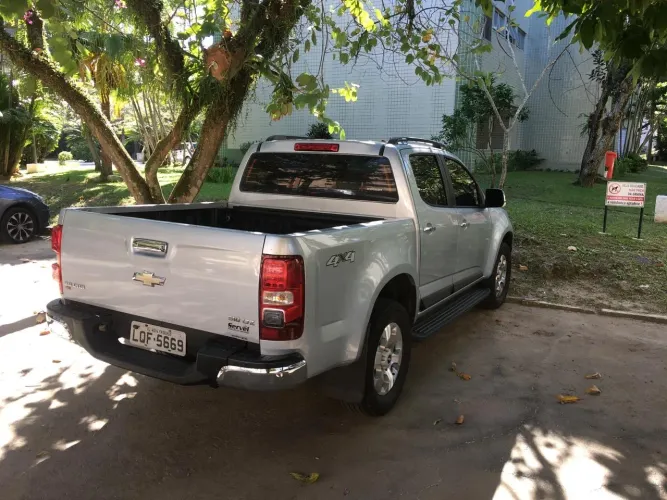 Chevrolet S10 Pick-up LTZ 2.8 TDI 4X4 CD Dies.aut 2013