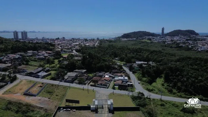 Reserva Arbo  Condomínio Fechado com Lazer, Natureza e Segurança em Penha/SC