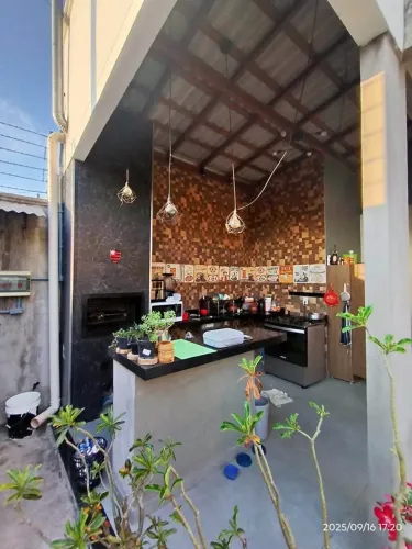 * CASA A VENDA DISPONÍVEL 