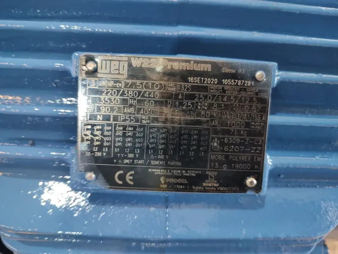 Motobomba Weg 10cv 3530Rpm 220/380/440V