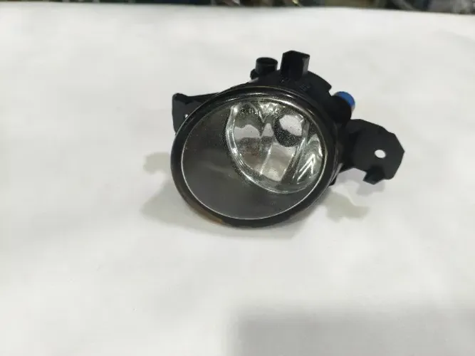 farol milha direito Nissan sentra 2007 a 2012 original
