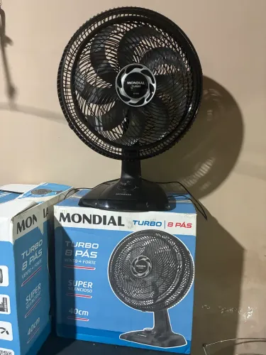 Ventilador de mesa Mondial Turbo 8 Pás!