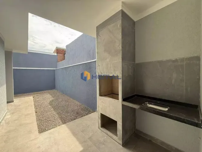 Casa com 3 quartos à venda, 80 m² por R$ 400.000 - Parque das Laranjeiras - Maringá/P