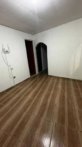 Aluga-se barracão bairro bom retiro 