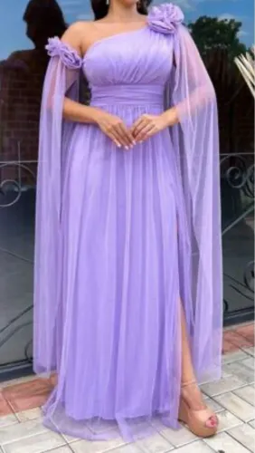 Vestido de Festa Lilás com brilho