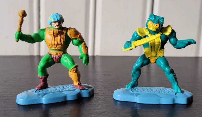 Lote 2 Bonecos Miniatura Mentor e Aquatico He-man Motu