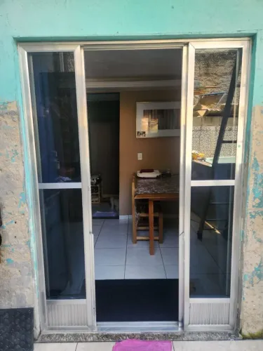 Porta Vidro e alumínio 