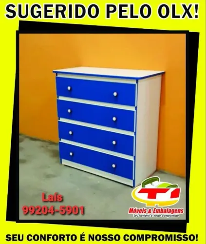 Cômoda azul