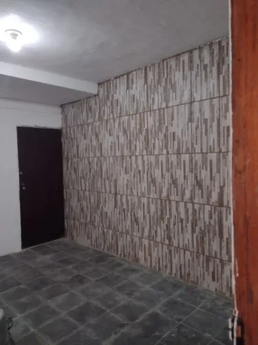 Casa de 2 quartos no Jardim Alterosa. Água e luz incluso