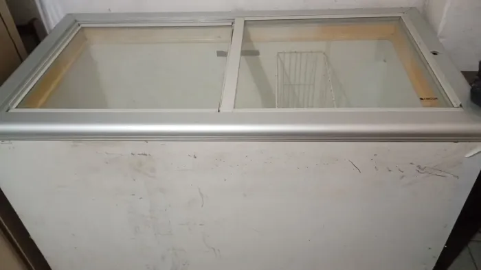 Freezer porta de vidro