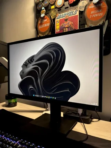 Monitor LG 23,8 Pol, Full HD, LED, displayport 24BL550J
