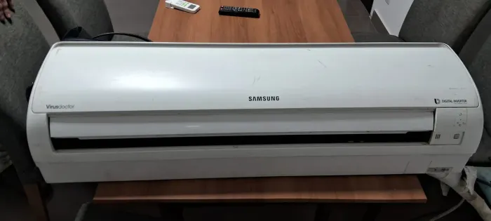 Ar condicionado instalado
