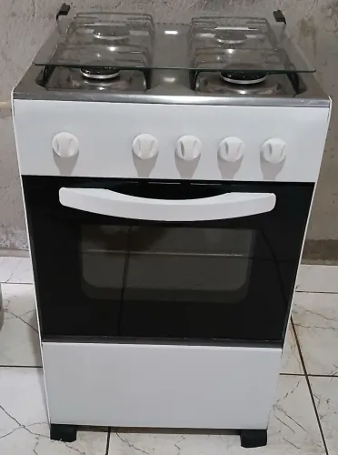 Vendo fogão 4 bocas (Esmaltec)