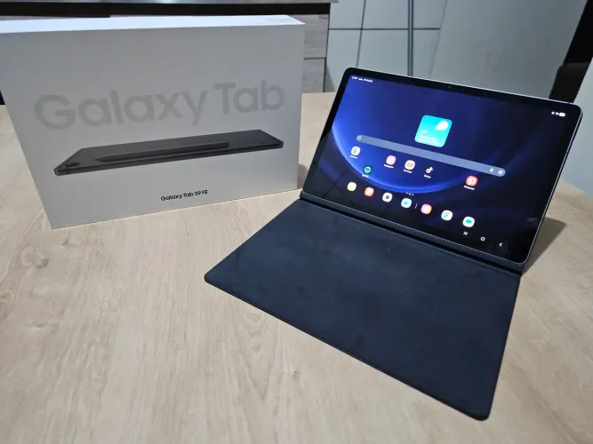 Tablet Galaxy tab s9 fe - excelente
