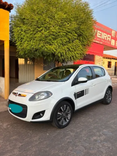 Fiat Palio Sporting 1.6 Flex 16V 5P 2015