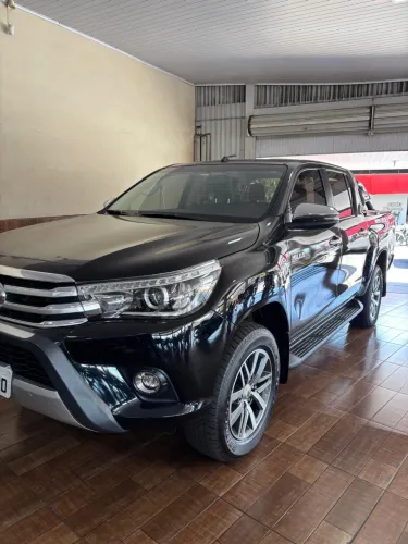 Toyota Hilux CD SRX 4X4 2.8 TDI 16V Diesel Aut. 2018