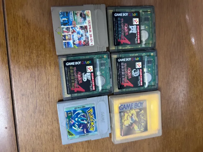 Lote Jogos Game Boy Color - Pokémon, Yu-Gi-Oh e 28 em 1