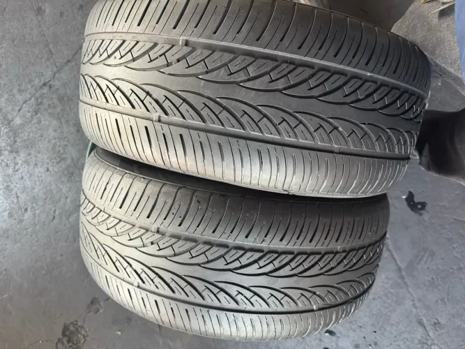 Par de Pneus Sunny SN870 275/45R20 Aro 20, 65% vida útil