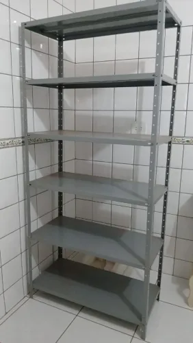 Estante de aço 