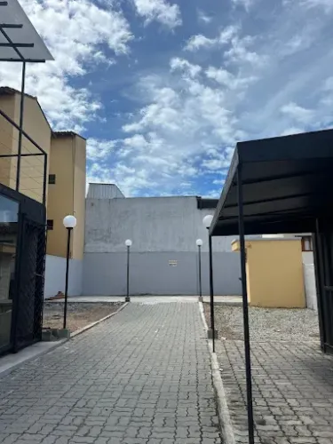 Terreno para alugar, 6 m² por R$ 2.500,00/mês - Cavaleiros - Macaé/RJ