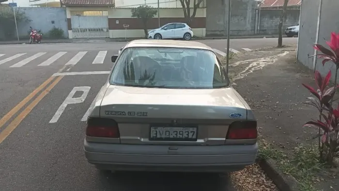 Ford Verona GLX 1.8i / 1.8 4P 1993