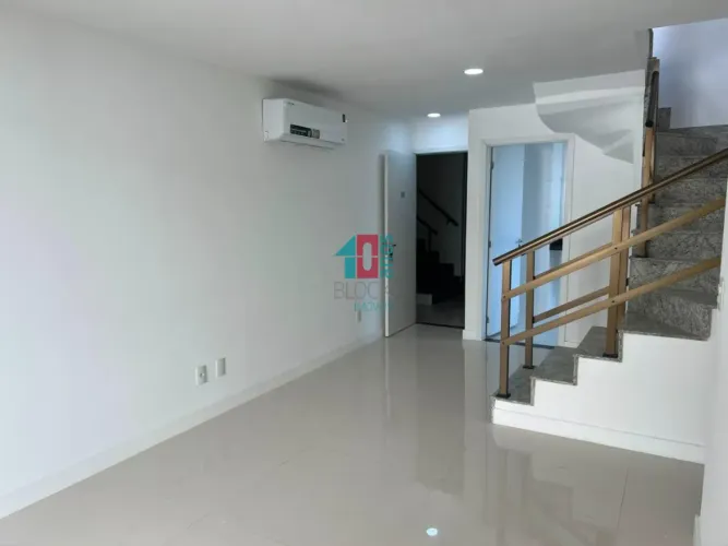 Recreio dos Bandeirantes | Apartamento 3 quartos, sendo 1 suite