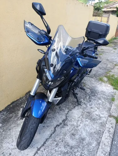 Dominar 400 , ano 2025 Muito Nova !!! Baixo km. Para vender rápido!