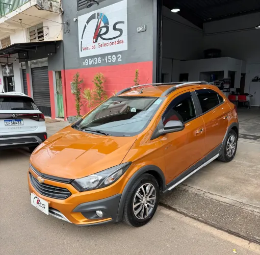 Chevrolet Onix Activ 1.4 8V Flex Aut. 4P 2017