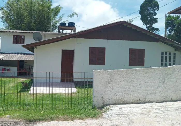 Casinha norte da ilha aluguel  mensal 