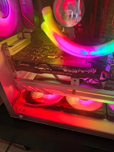 Placa de Vídeo NVIDIA GeForce GTX 1650 4GB