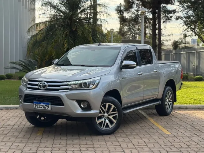 Toyota Hilux CD SRX 4X4 2.8 TDI 16V Diesel Aut. 2016