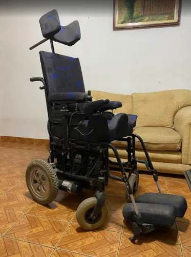 CADEIRA MOTORIZADA ORTOBRÁS E3 COM MELHORIAS ORTOPÉDICAS