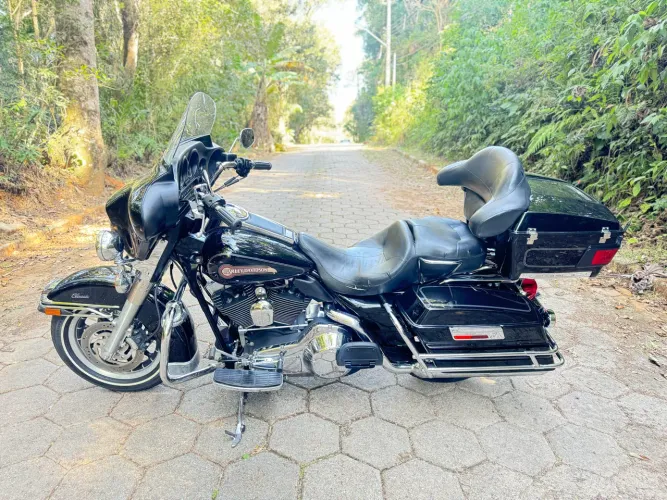 HARLEY DAVIDSON ELECTRA GLIDE ULTRA CLASSIC