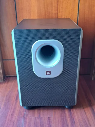 Subwoofer JBL Ativo 10" ( SUB300 ) - Excelente