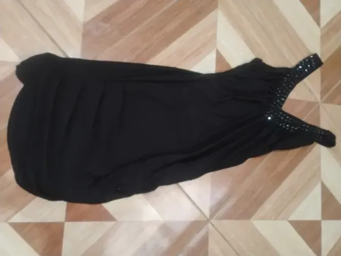 Vestido Preto Curto - USADO APENAS 1 VEZ