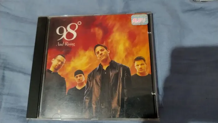 Cd 98° - And Rising