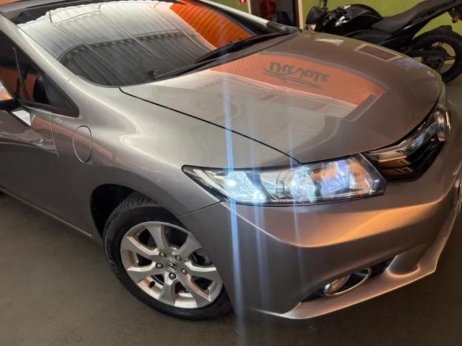 Honda Civic Sedan EXS 1.8/1.8 Flex 16V Aut. 4P 2013