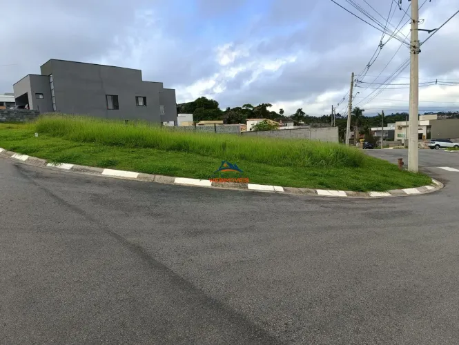 Terreno de 556m² em condomínio no Jardim Europa, Vargem Grande Paulista-SP - Oportunidade
