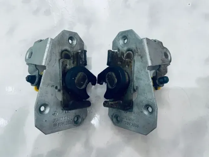 Fechadura Tampa Caçamba Saveiro G3-G4