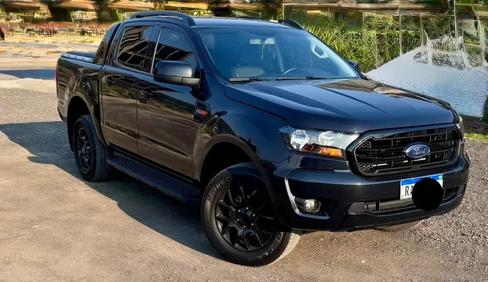 Ford Ranger Black 2.2 4X2 CD Diesel AUT 2023