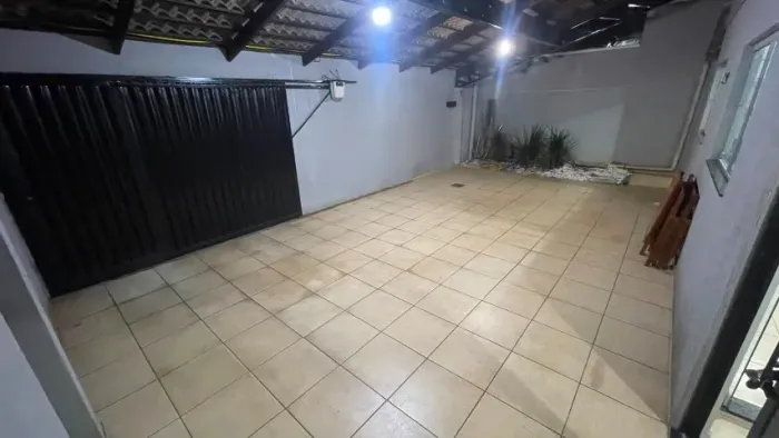 Aluga-se Casa - Excelente Oportunidade!