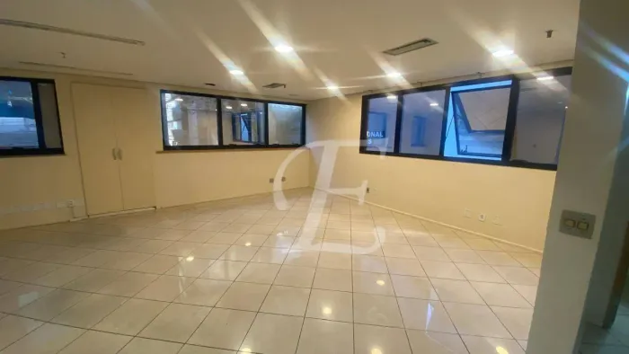 Conjunto para alugar, 100 m² ,3 vagas, - Paraíso - perto do metro