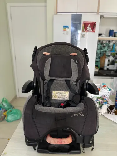 Cadeirinha Premium Safety 1st Alpha Omega Elite (Até 36kg) - Reclinável