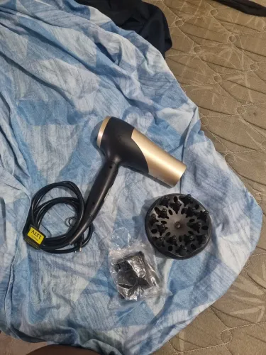 Secador portatil  com difusor 50 $