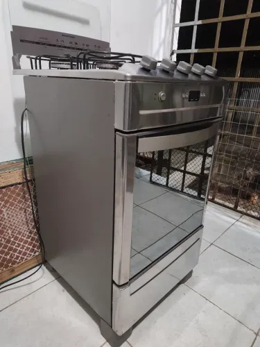 Fogão Inox Brastemp Ative - quatro bocas, automático, timer, perfeito